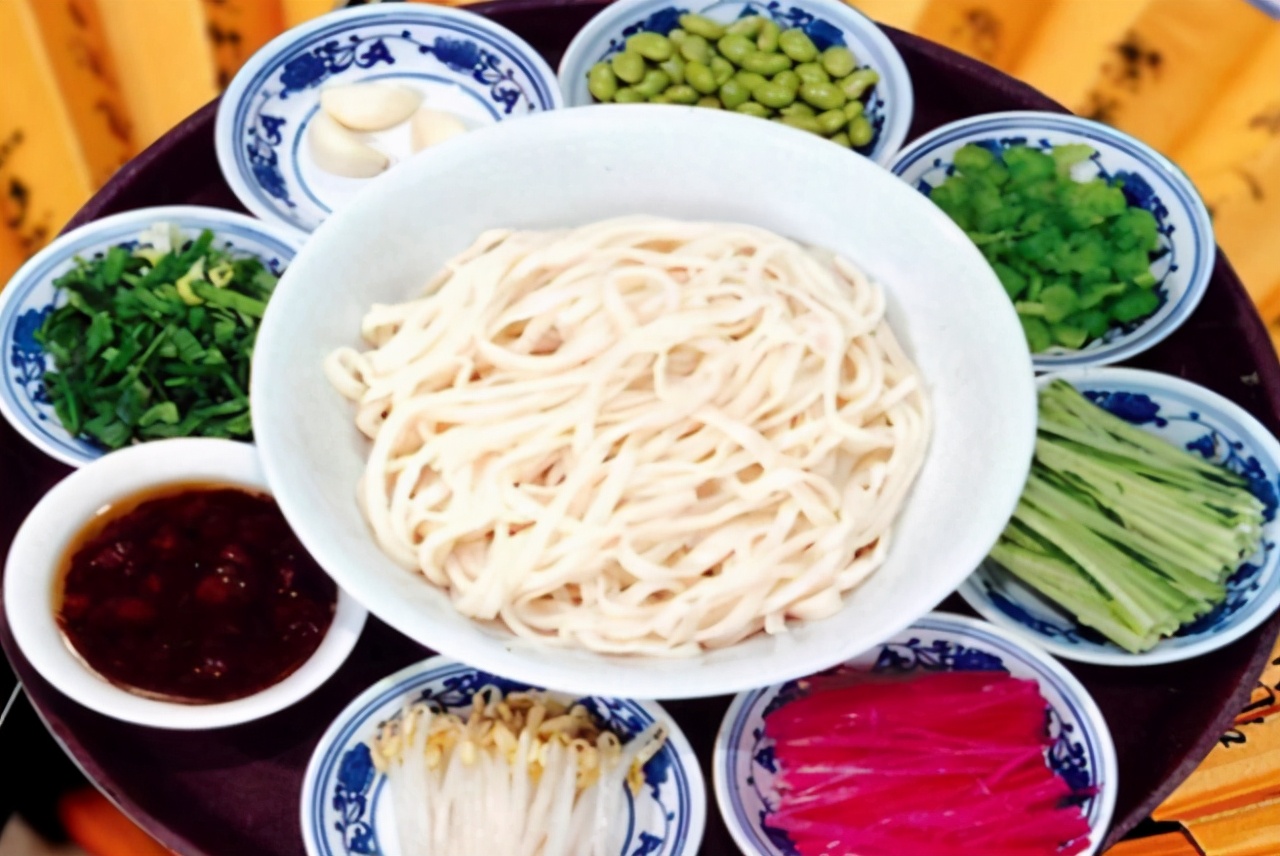 东莞粮油配送：网评“中国最具特色的四碗面”，看看你都吃过吗？