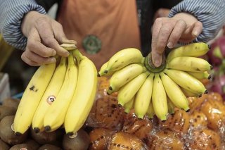 蔬菜配送公司建议企业员工空腹时不要大量吃香蕉