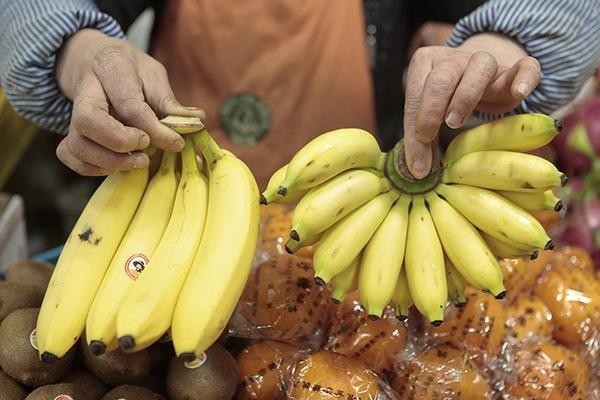 空腹时为什么不要大量吃香蕉？进来看看香蕉营养的利与弊